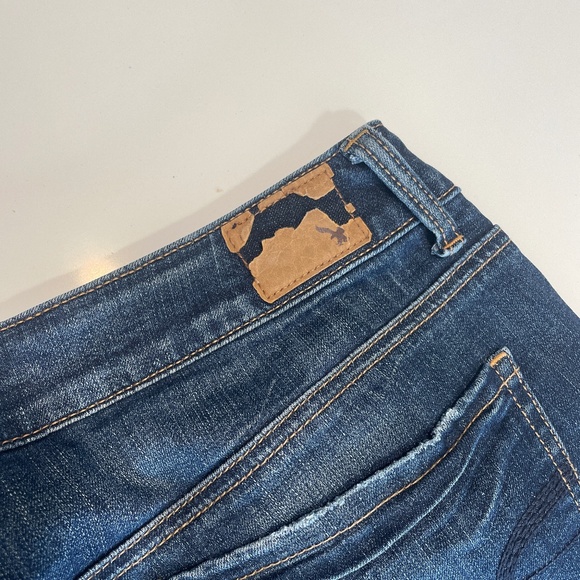 American Eagle Tomgirl Super Stretch Jeans - Picture 7 of 7